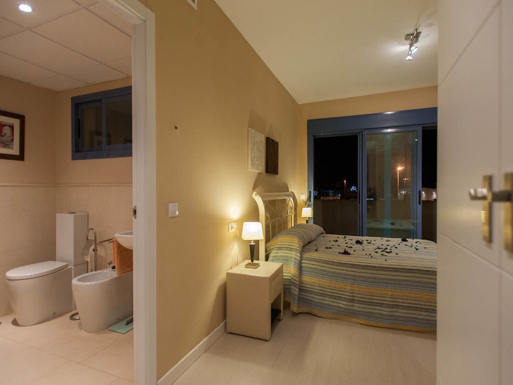 Livingtarifa Apartamento La Isla Apartman Kültér fotó
