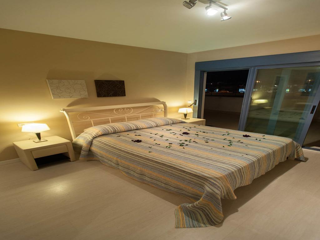 Livingtarifa Apartamento La Isla Apartman Kültér fotó